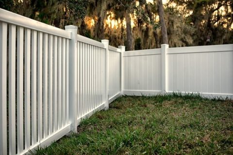 Modern design Vinyl fence